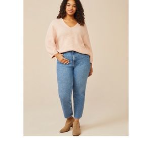 Free assembly pink 3/4 sleeve V-neck sweater